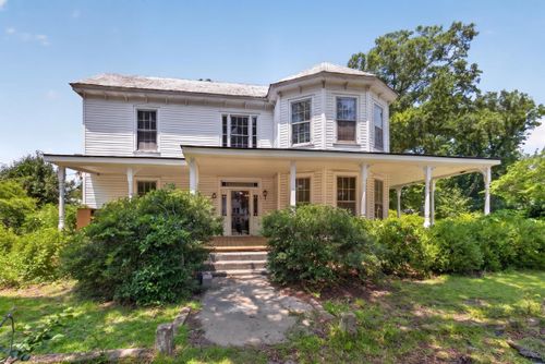 201 Merritt Ave, Ridge Spring, SC, 29129-9423 | Card Image