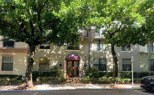 apt-118a-1919 Van Buren St, Hollywood, FL, 33020-7812 | Card Image