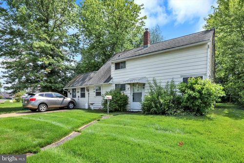 3 Indian Creek Way, LEVITTOWN, PA, 19057-2315 | Card Image