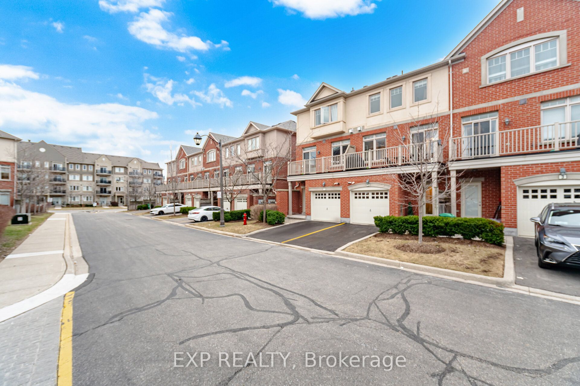 Residential in Mississauga 4