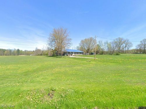 9108 Plank Rd, North Bloomfield, OH, 44450-9703 | Card Image