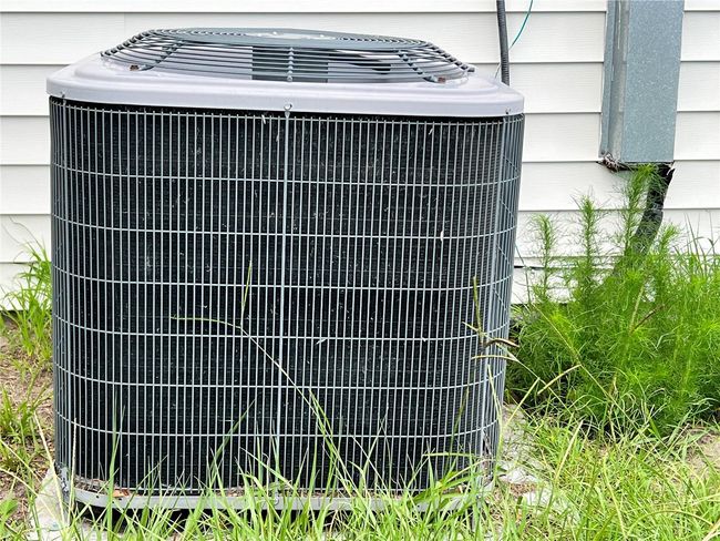 Central Air Conditioning Unit | Image 50