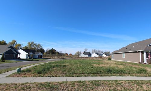 31670 Newport Curv, Lindstrom, MN, 55045-4501 | Card Image