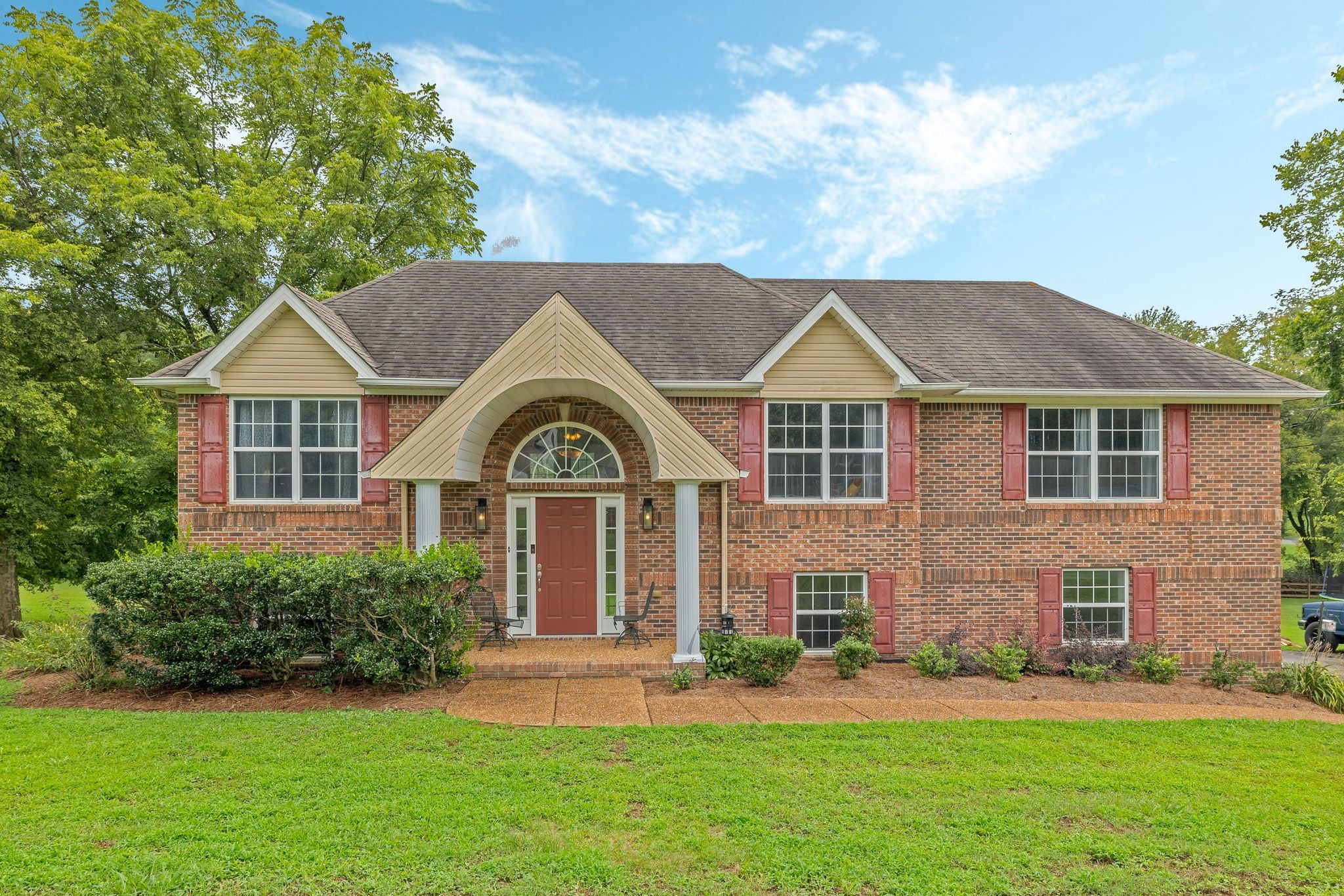 Lakeway Ter, Spring Hill, TN 37174