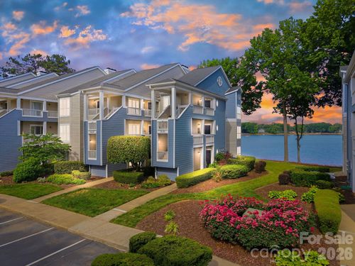 913 Southwest Dr, Davidson, NC, 28036-8923 | Card Image