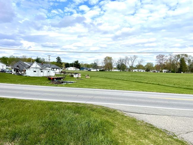303 - 301-303 3 Rd St, Home with 3 bedrooms, 1 bathrooms and null parking in Beaver OH | Image 23