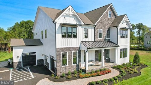 11800 Parkgate Dr, NOKESVILLE, VA, 20181-2720 | Card Image