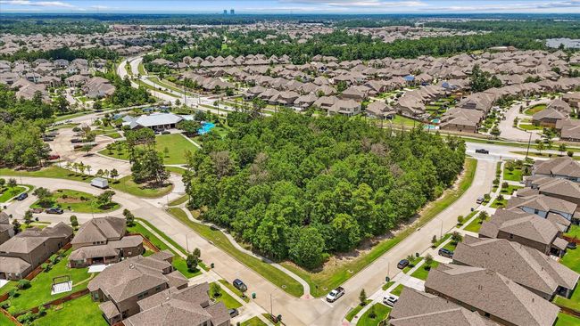3823 Fleetwood Falls Ln, House other with 5 bedrooms, 4 bathrooms and 2 parking in Spring TX | Image 47
