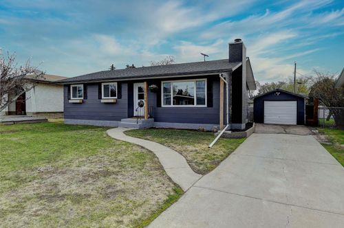 10409 117 Street, Fairview, AB, T0H1L0 | Card Image