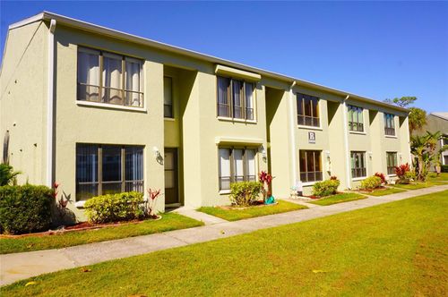 r1-20890 Negril Ct, LUTZ, FL, 33558-5455 | Card Image