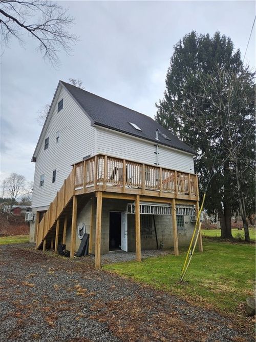 133 Mckim Way, Ellwood City, PA, 16117-5605 | Card Image