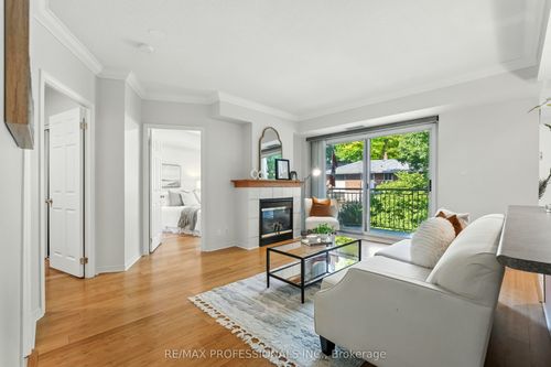 206-24 Chapel St, Georgetown, ON, L7G6A7 | Card Image