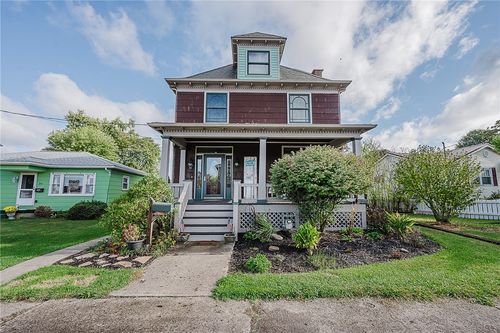 42 Ridge Ave, Homer City, PA, 15748-1522 | Card Image