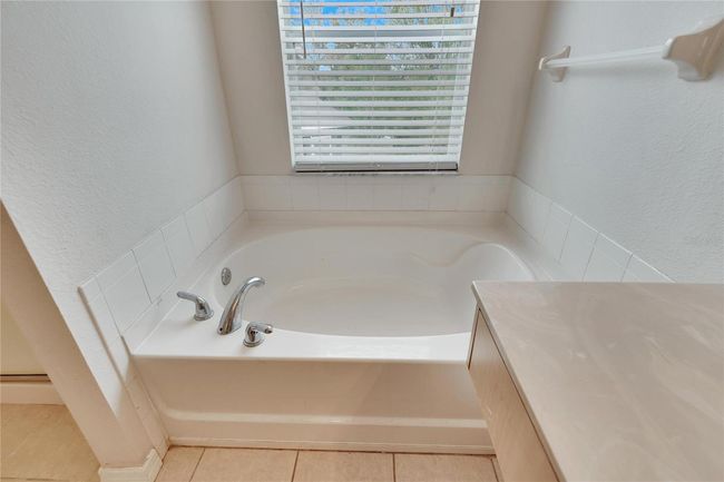 11203 Cocoa Beach Dr, House other with 3 bedrooms, 4 bathrooms and null parking in RIVERVIEW FL | Image 75