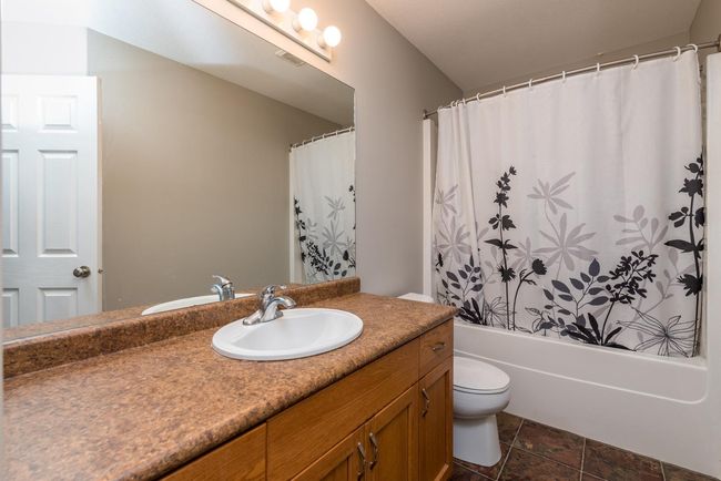 5315 50 Avenue, House other with 4 bedrooms, 2 bathrooms and 3 parking in Lloydminster SK | Image 12
