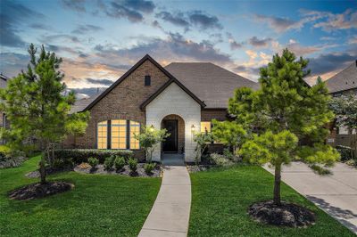 Welcome home! 1 Story/4 bed/3 bath/Study/Media Room/FOUR CAR GARAGE! | Image 1