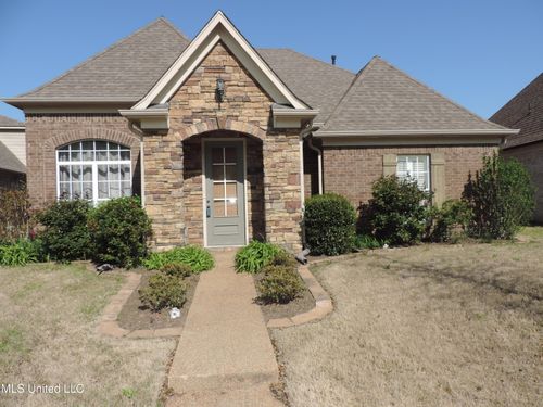 5784 Bedford Loop E, Southaven, MS, 38672-7533 | Card Image