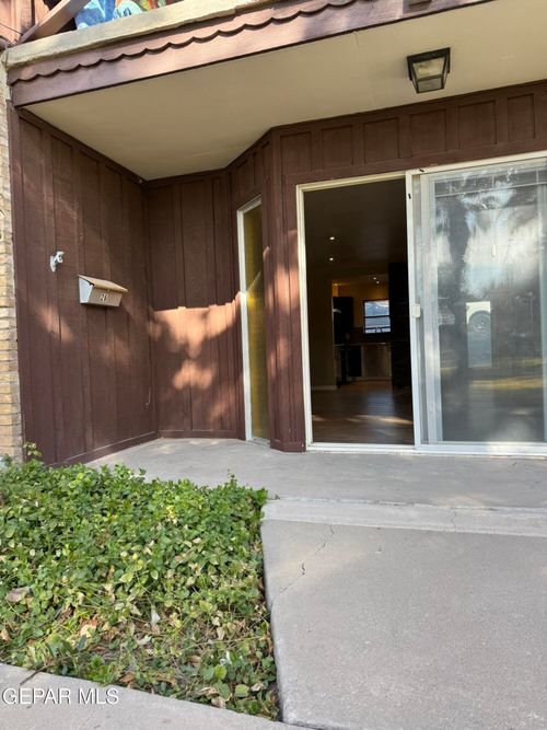 26-350 Thunderbird Drive, El Paso, TX, 79912 | Card Image