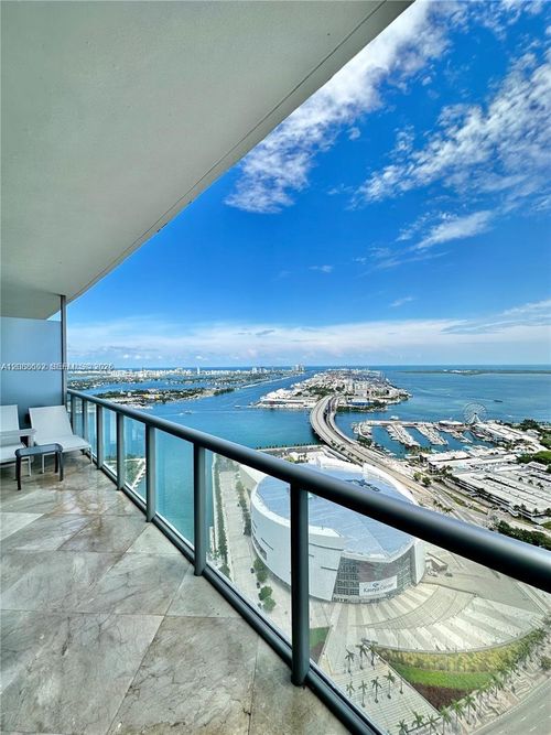 4803-888 Biscayne Blvd, MIAMI, FL, 33132-1550 | Card Image