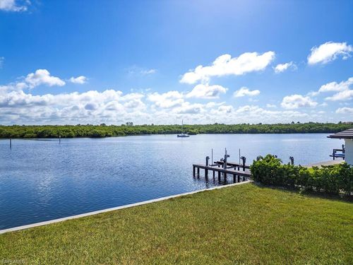 2375 Tarpon Rd, NAPLES, FL, 34102-1561 | Card Image