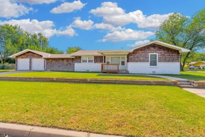 3104 S Euclid Ave, House other with 4 bedrooms, 2 bathrooms and null parking in Wichita KS | Image 1