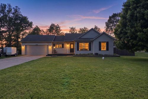 3030 Maplewood Street, Benton Harbor, MI, 49022 | Card Image