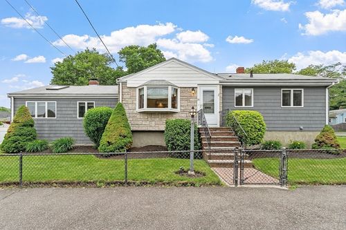 25 Ocallaghan Way, Lynn, MA, 01905-1340 | Card Image