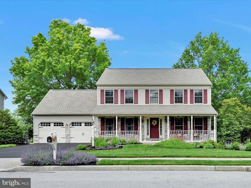 15 Behrens Dr, PALMYRA, PA, 17078-3802 | Card Image