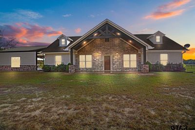 5662 N State Hwy 135, House other with 4 bedrooms, 2 bathrooms and null parking in Jacksonville TX | Image 1