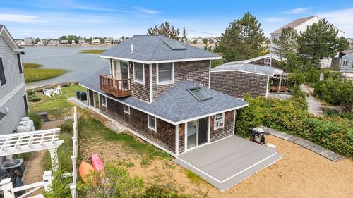 163 Old Point Rd, Newburyport, MA, 01950-4174 | Card Image