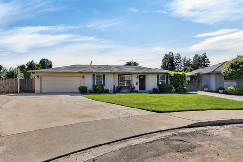 115 Elena Court, Turlock, CA, 95380 | Card Image