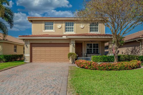 3285 Sw Porpoise Cir, Stuart, FL, 34997-8914 | Card Image