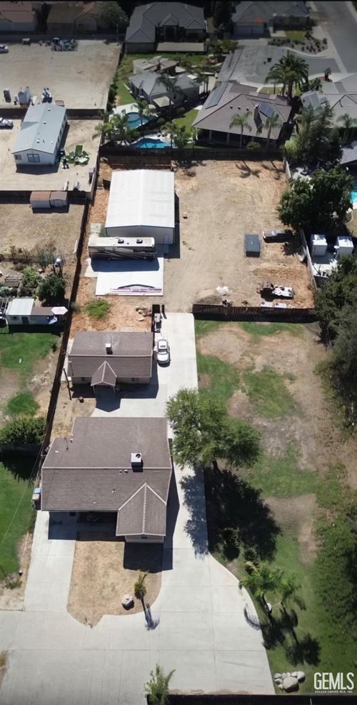 10931 Shellabarger Rd, Bakersfield, CA, 93312-2866 | Card Image