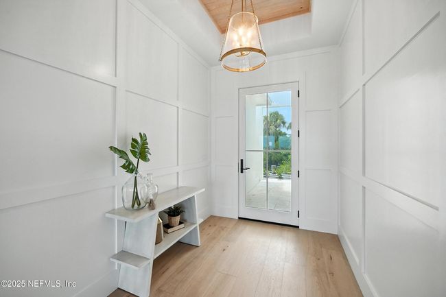White Oak Wood Flooring, Board & Batten Walls, Tongue & Groove Wood Ceilings | Image 4