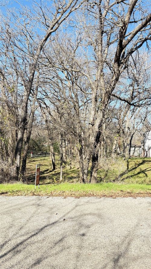 7218 Alcove St, Azle, TX, 76020-7110 | Card Image