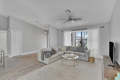 13834 Geranium Pl, Wellington, FL, 33414-8613 | Card Image