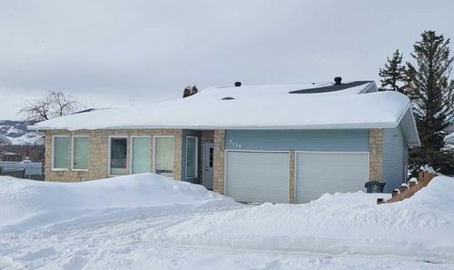 7110 99a St, Peace River, AB, T8S1B2 | Card Image