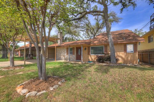 1075 Driftwind Drive, Canyon Lake, TX, 78133 | Card Image