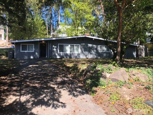 14808 Se Allen Rd, Bellevue, WA, 98006-1672 | Card Image