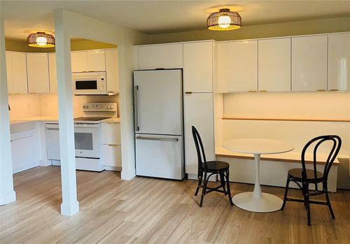 apt-27-3914 W Neptune St, TAMPA, FL, 33629-5833 | Card Image