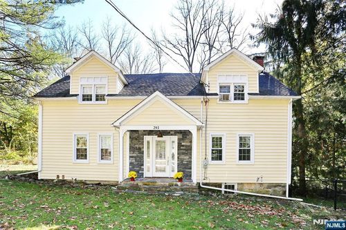 293 State Route 94 S, Warwick, NY, 10990-3331 | Card Image