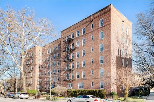 apt-2g-6665 Colonial Rd, Brooklyn, NY, 11220-4836 | Card Image