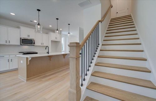 1935 Deco Dr, Kennesaw, GA, 30144-1899 | Card Image