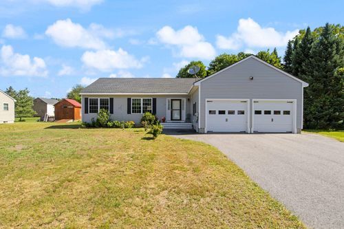 14 Sunset Ave, North Berwick, ME, 03906-6518 | Card Image