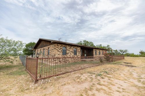 373 County Road 243, Snyder, TX, 79549-0305 | Card Image
