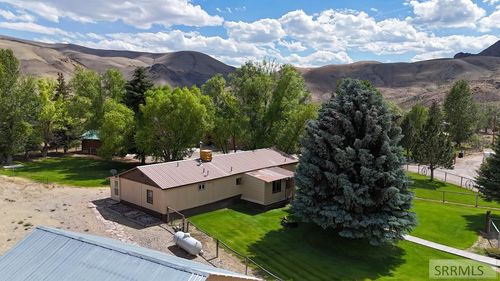 425 River Drive, Challis, ID, 83226 | Card Image