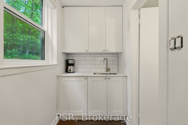 117 - 12 Bigwin Island, Condo with 0 bedrooms, 1 bathrooms and 50 parking in Baysville ON | Image 4