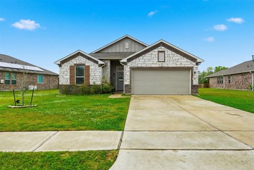 527 Kickapoo Dr, Anahuac, TX, 77514-1970 | Card Image