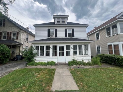110 Alice Ave, Syracuse, NY, 13209-2502 | Card Image