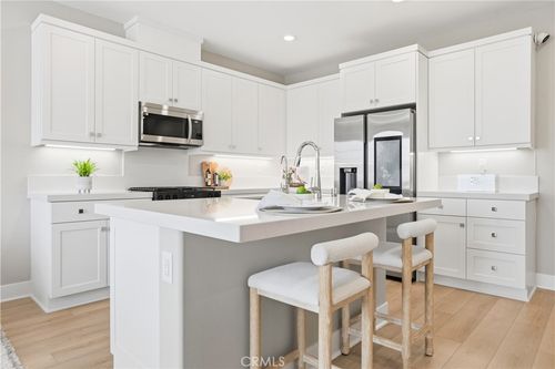 5080 Geranium Rd, Rancho Mission Viejo, CA, 92694-1723 | Card Image